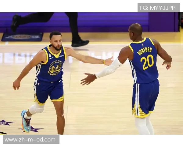 勇士与马刺第四场激战回顾关键时刻决定胜负的精彩瞬间分析